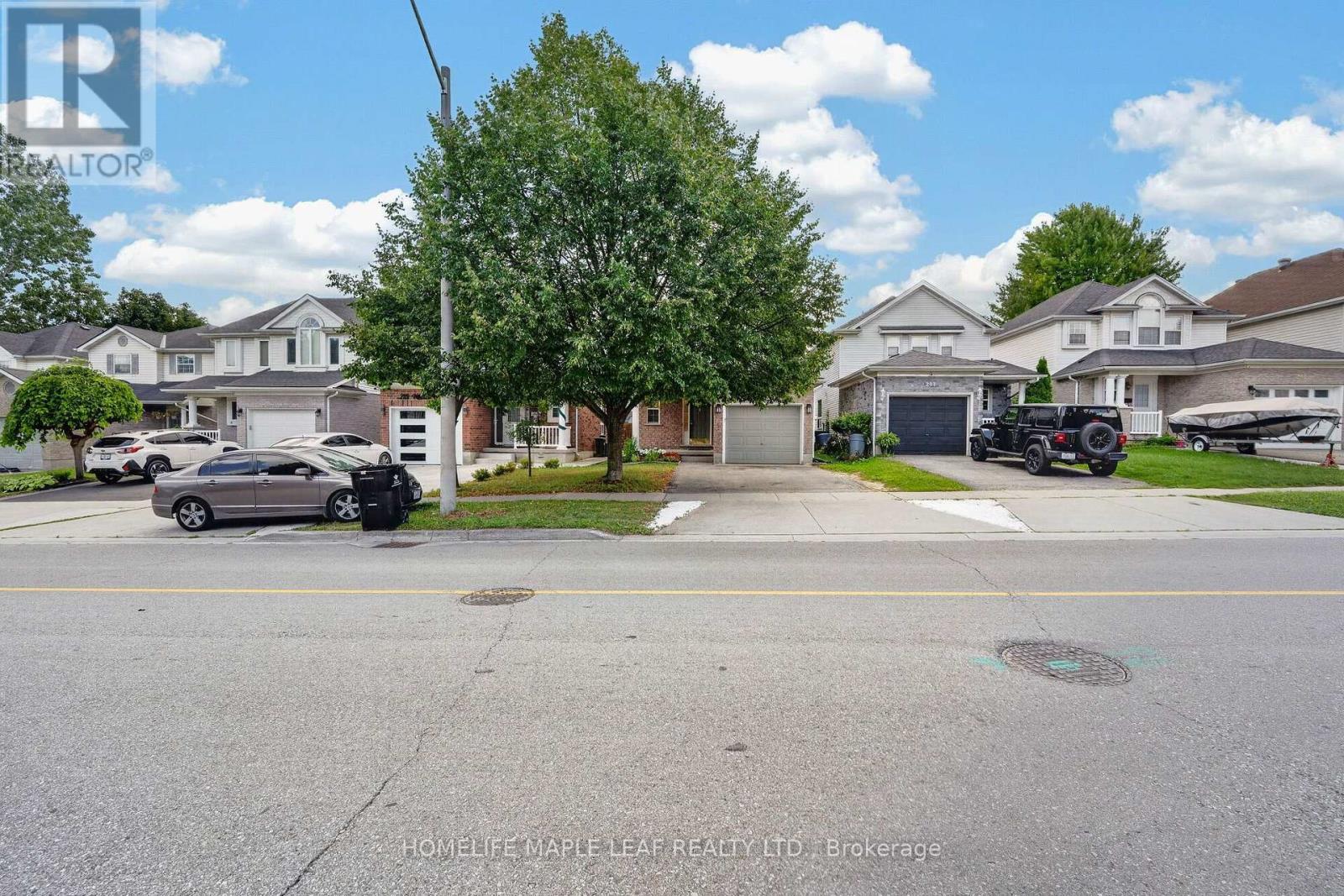 211 MELRAN DRIVE