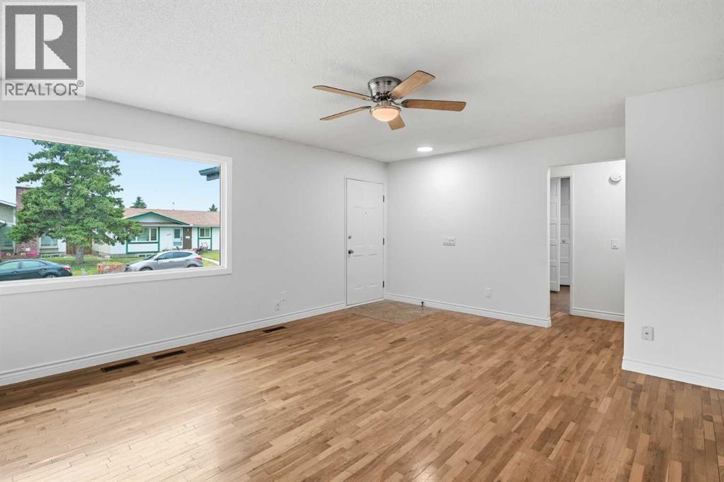 1211 Maitland Drive NE