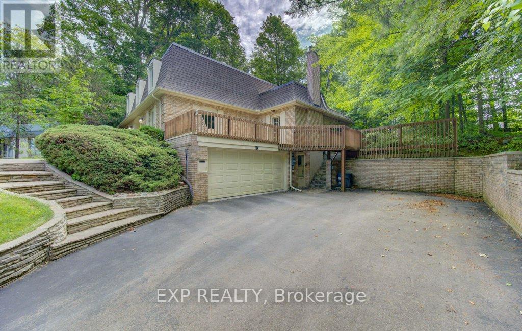 318 SHAKESPEARE PLACE