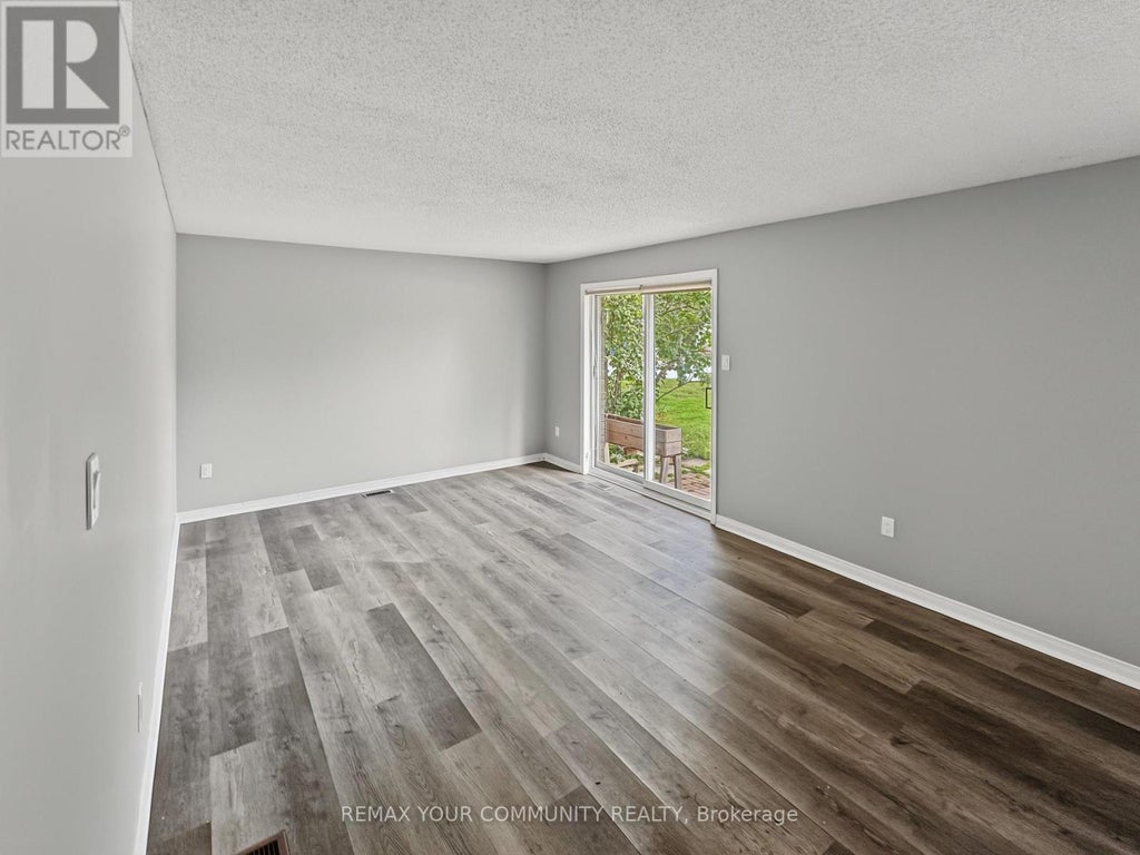 101 - 10 RIVERSIDE DRIVE, KAWARTHA LAKES (BOBCAYGEON), ON K0M 1A0 - Image 1044209304.jpeg?d=l