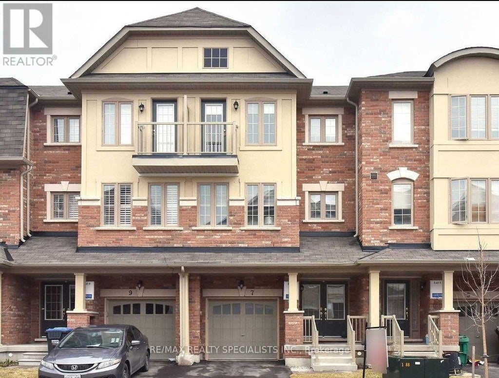 7 HOBART GARDENS, BRAMPTON (HEART LAKE EAST), ON L6Z 0J1 - Image 3999950860.jpeg?d=l