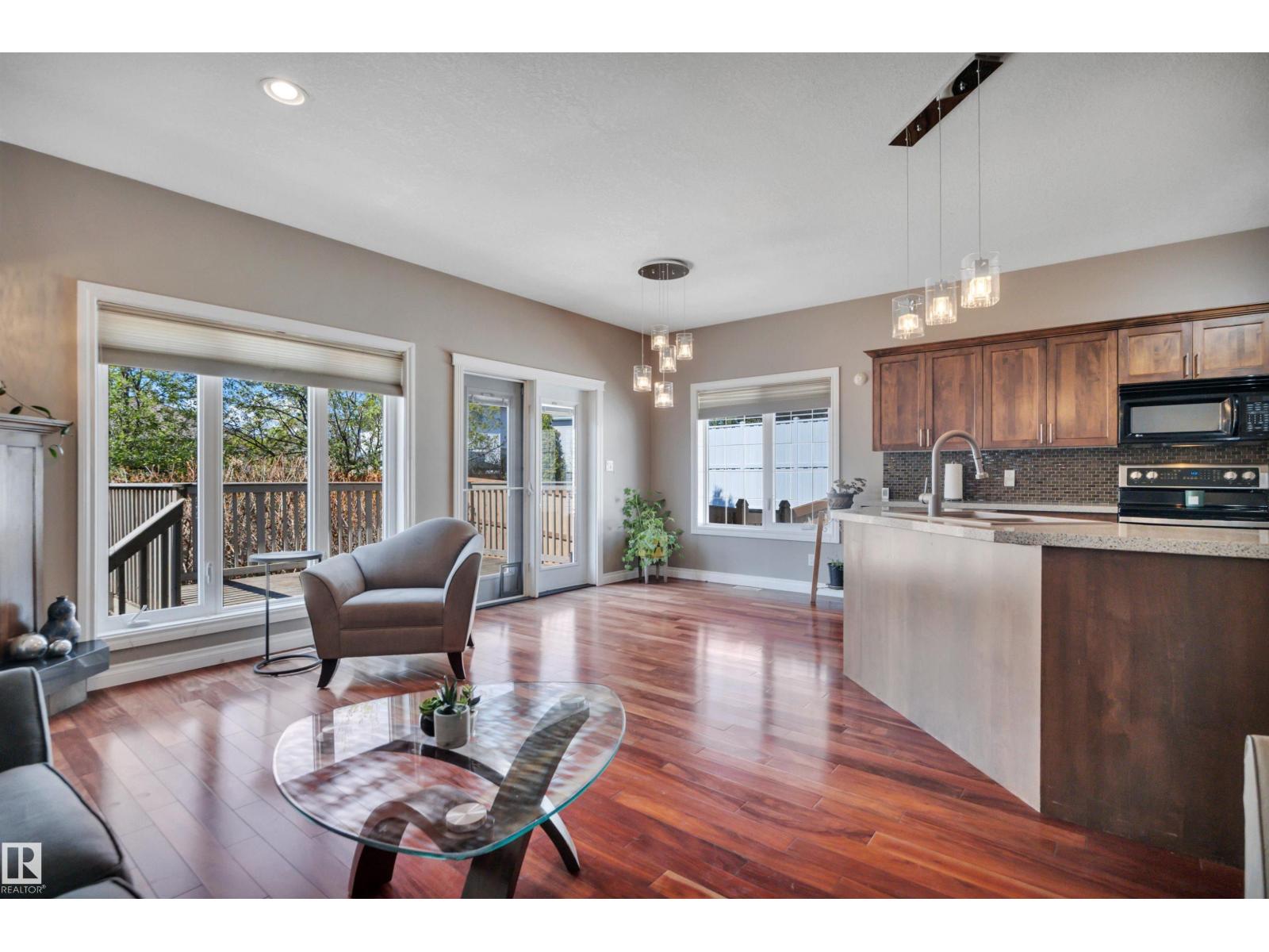 59 WILKINSON PL
