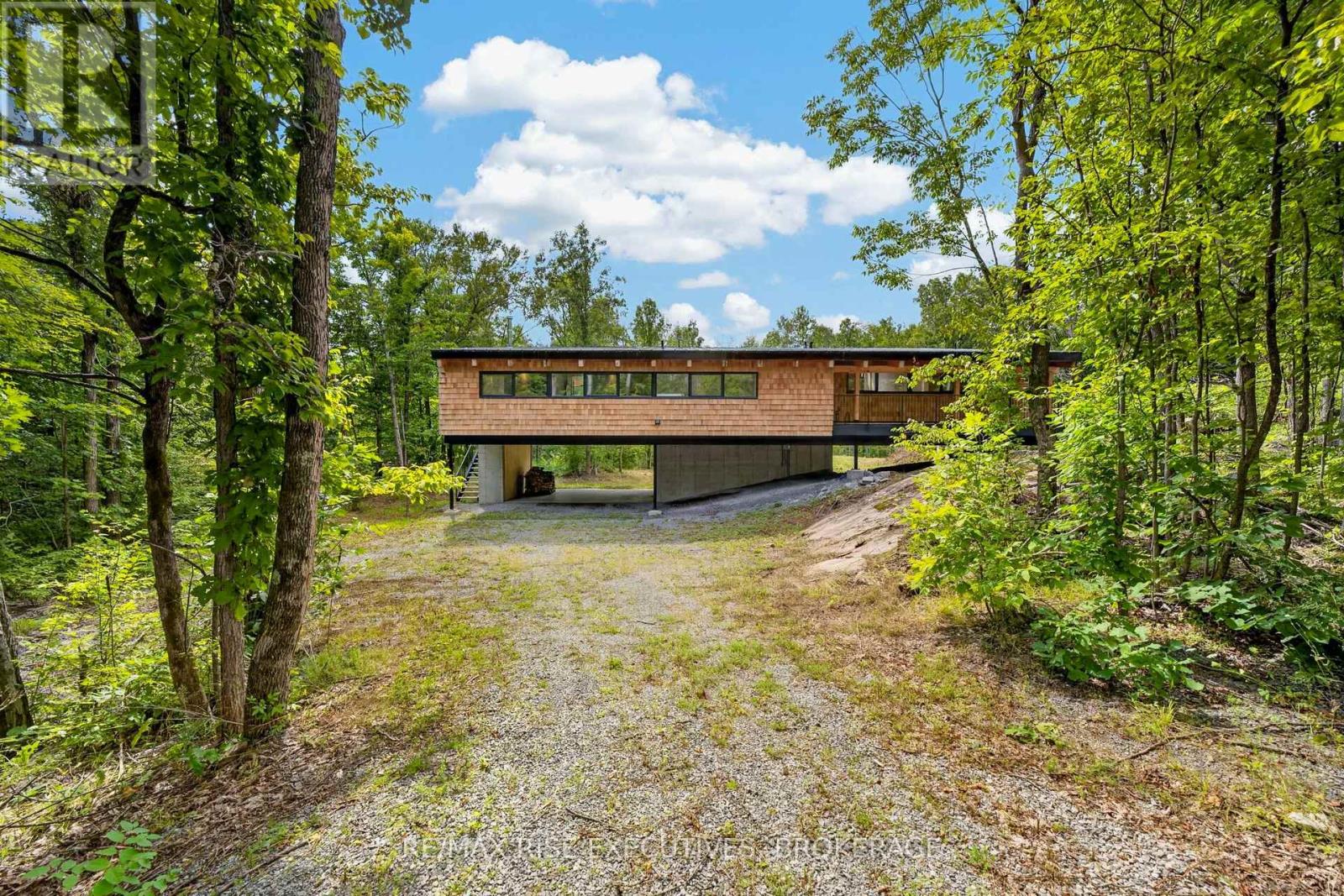 962 CHURCH ROAD