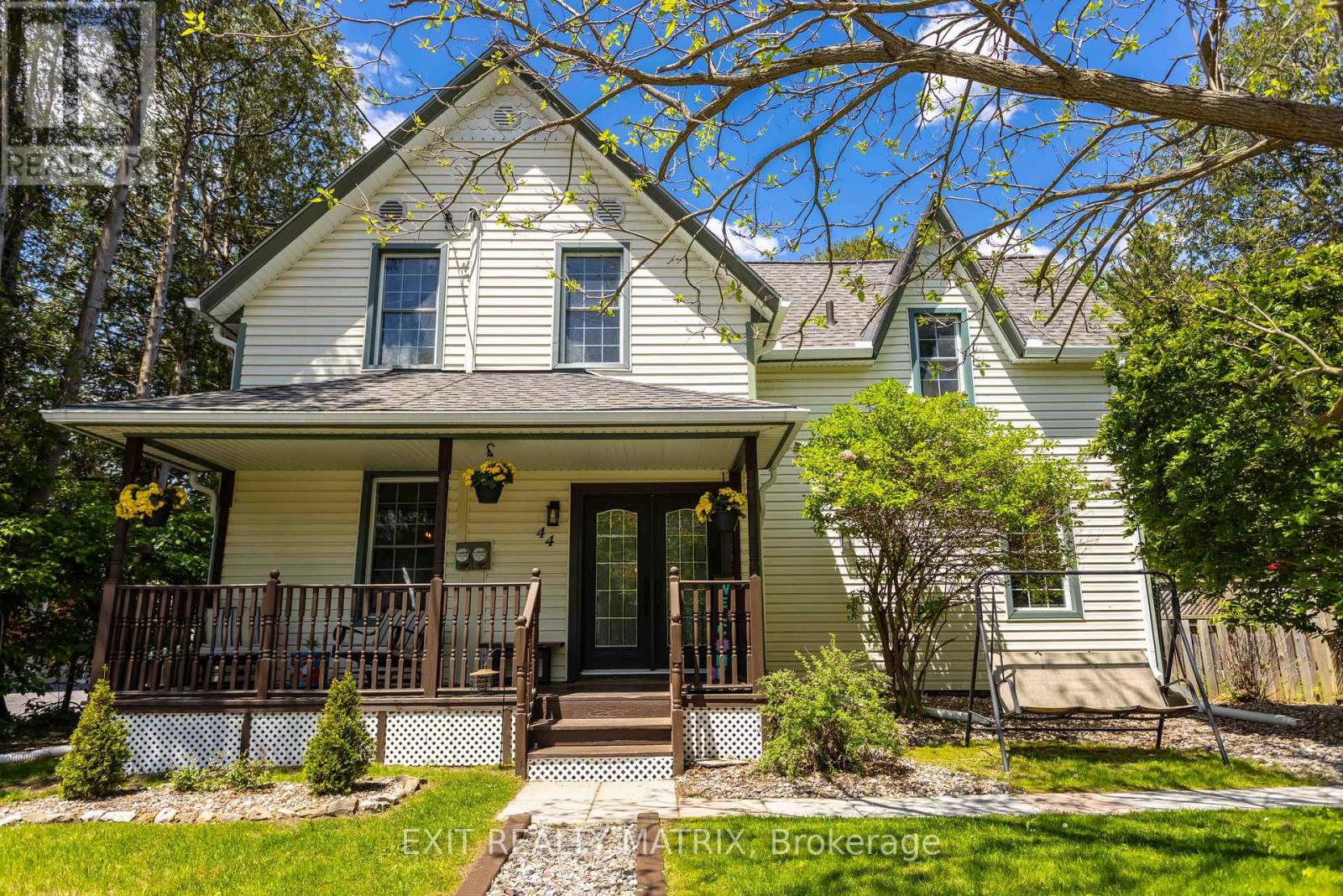 44 MILL STREET - Photo 2