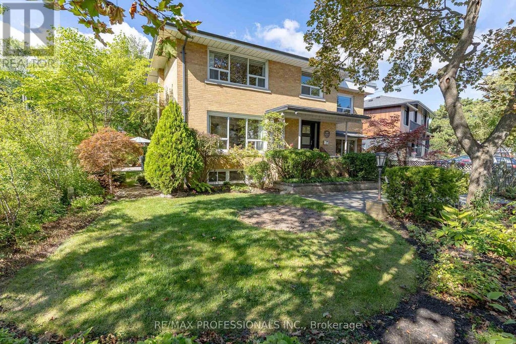 60 FERNALROY BOULEVARD, TORONTO (STONEGATE-QUEENSWAY), ON M8Z 3W3 - Image 3905690061.jpeg?d=l