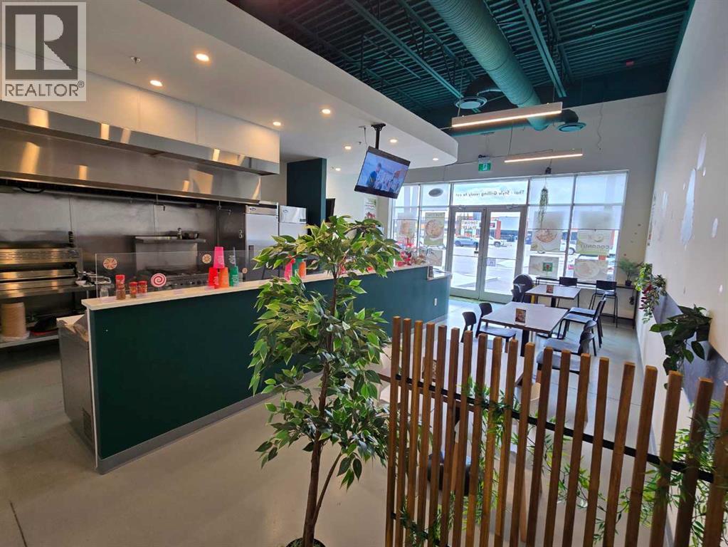 3145, 2 Royal Vista Link NW