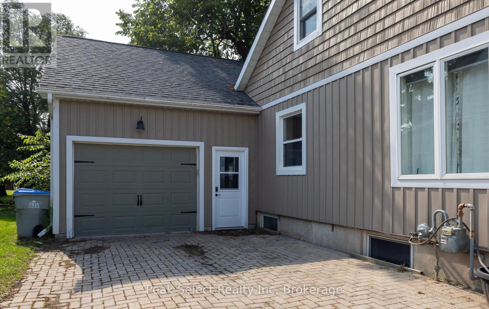 349 EDWARD STREET