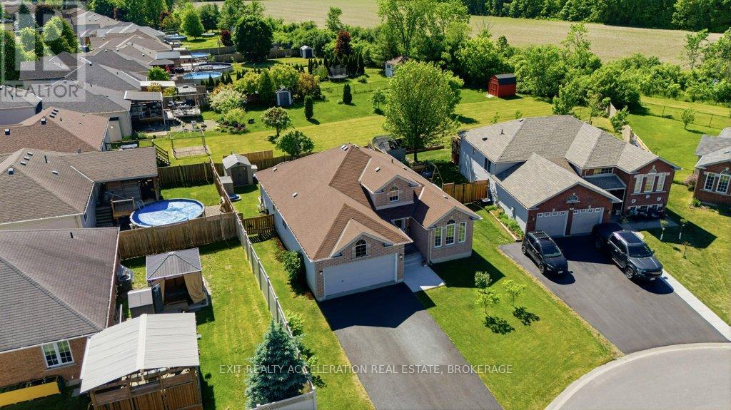 13 KANVERS WAY - Photo 2