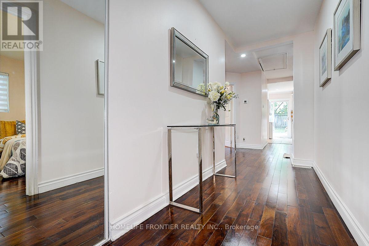 99 HARLANDALE AVENUE