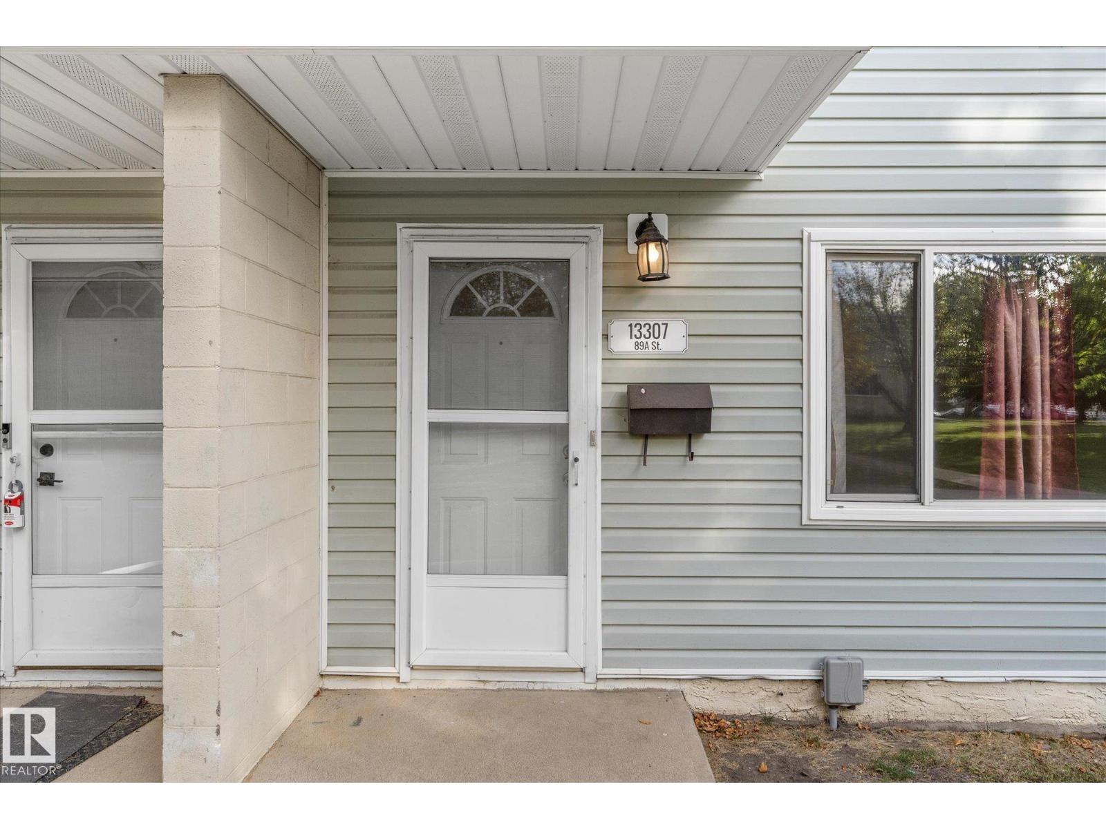 13307 89A ST NW