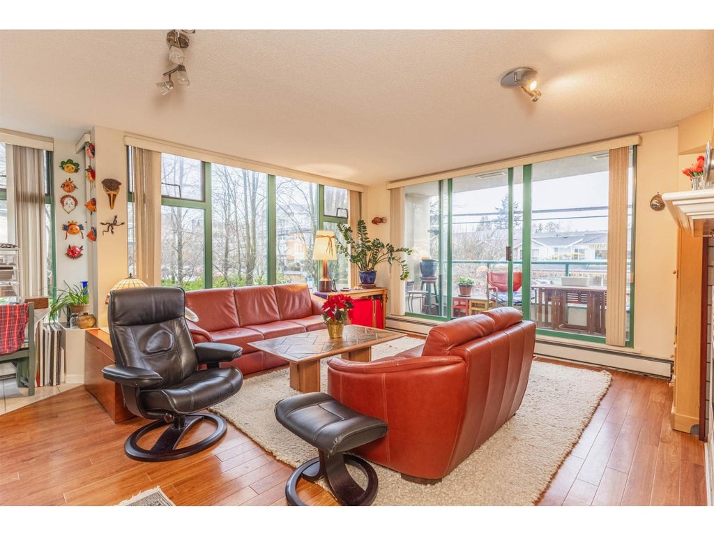 207 15466 NORTH BLUFF ROAD, WHITE ROCK, BC V4B 3G1 - Image 4279605663.jpeg?d=l