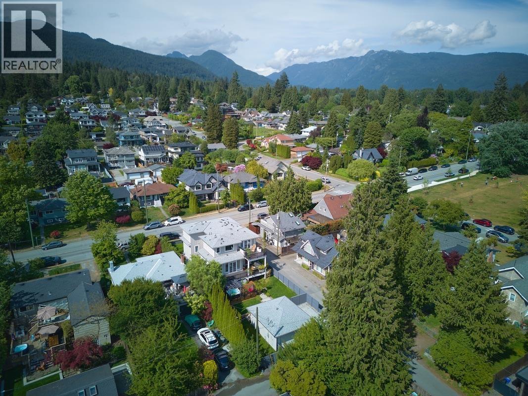 449 E 15TH STREET