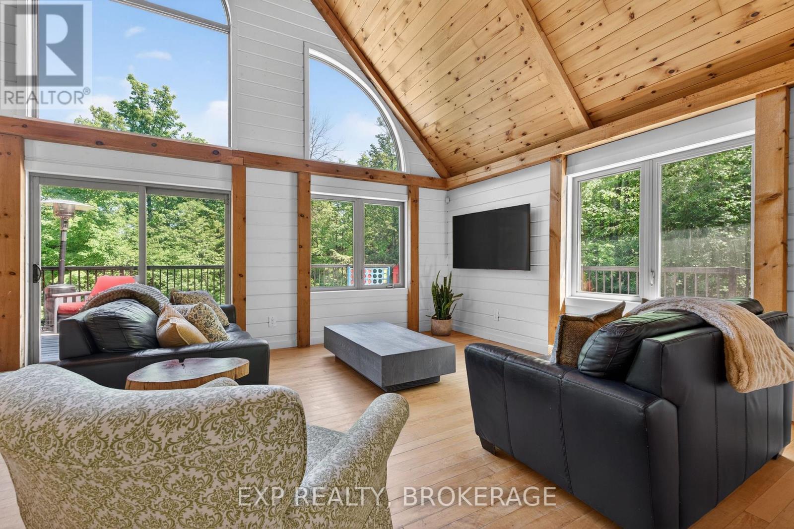 1210 RICHARD BRANNIGAN TRAIL