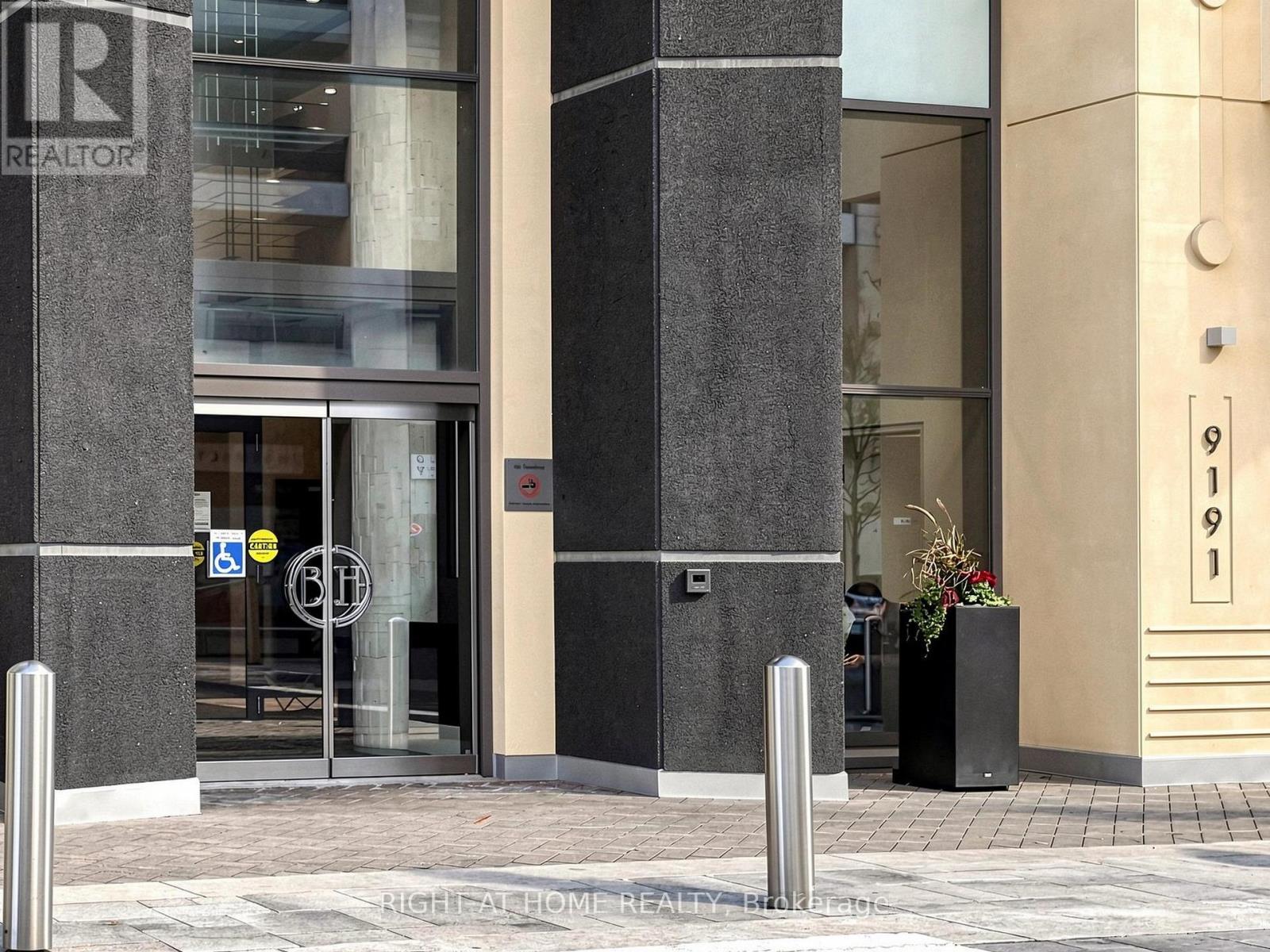 609 - 9191 YONGE STREET