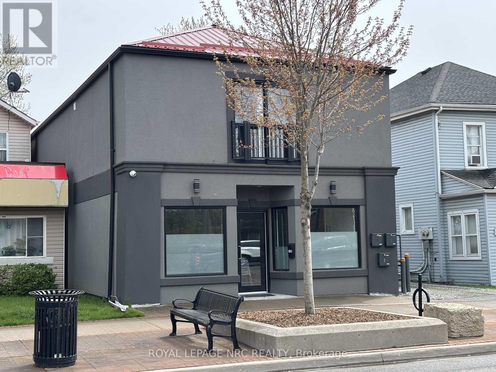 138 MAIN STREET W