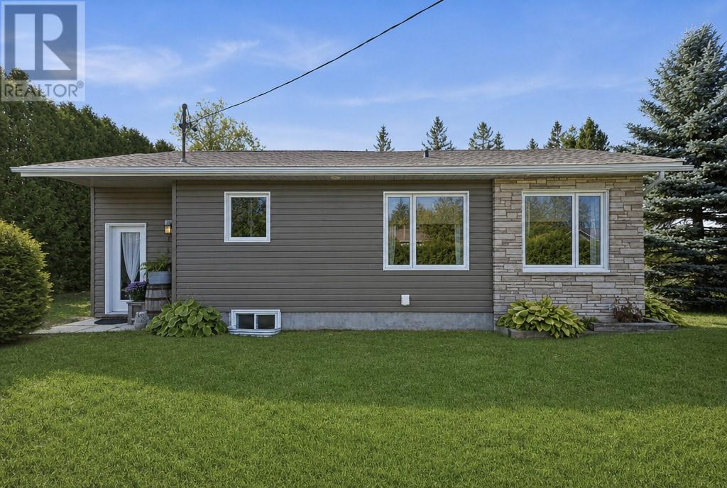 51 PREVOST STREET, AZILDA, ON P0M 1B0 - Image 3556691193.jpeg?d=l