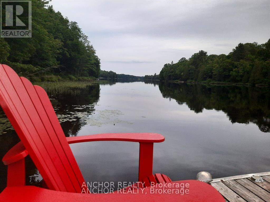 550 SHAWANAGA LAKE
