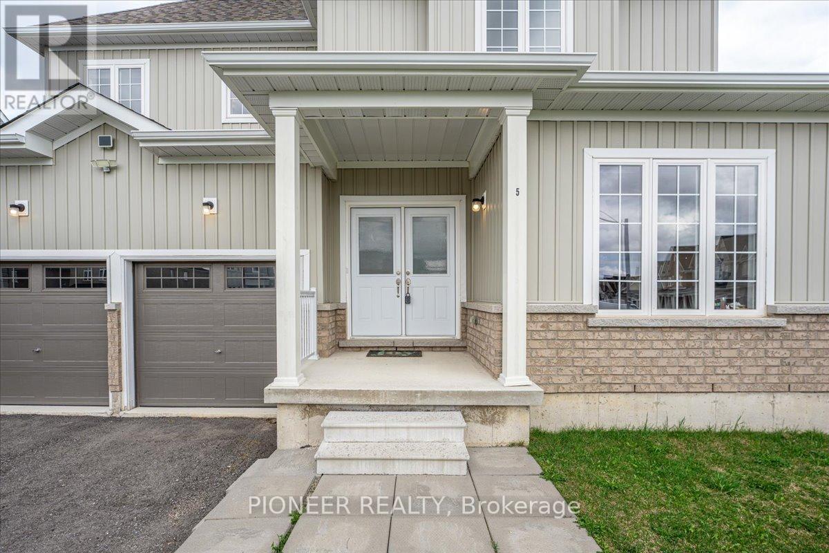 5 TODD CRESCENT