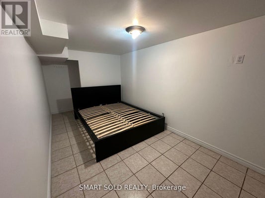 41 Maybourne Ave, Toronto (Clairlea-Birchmount), ON 4