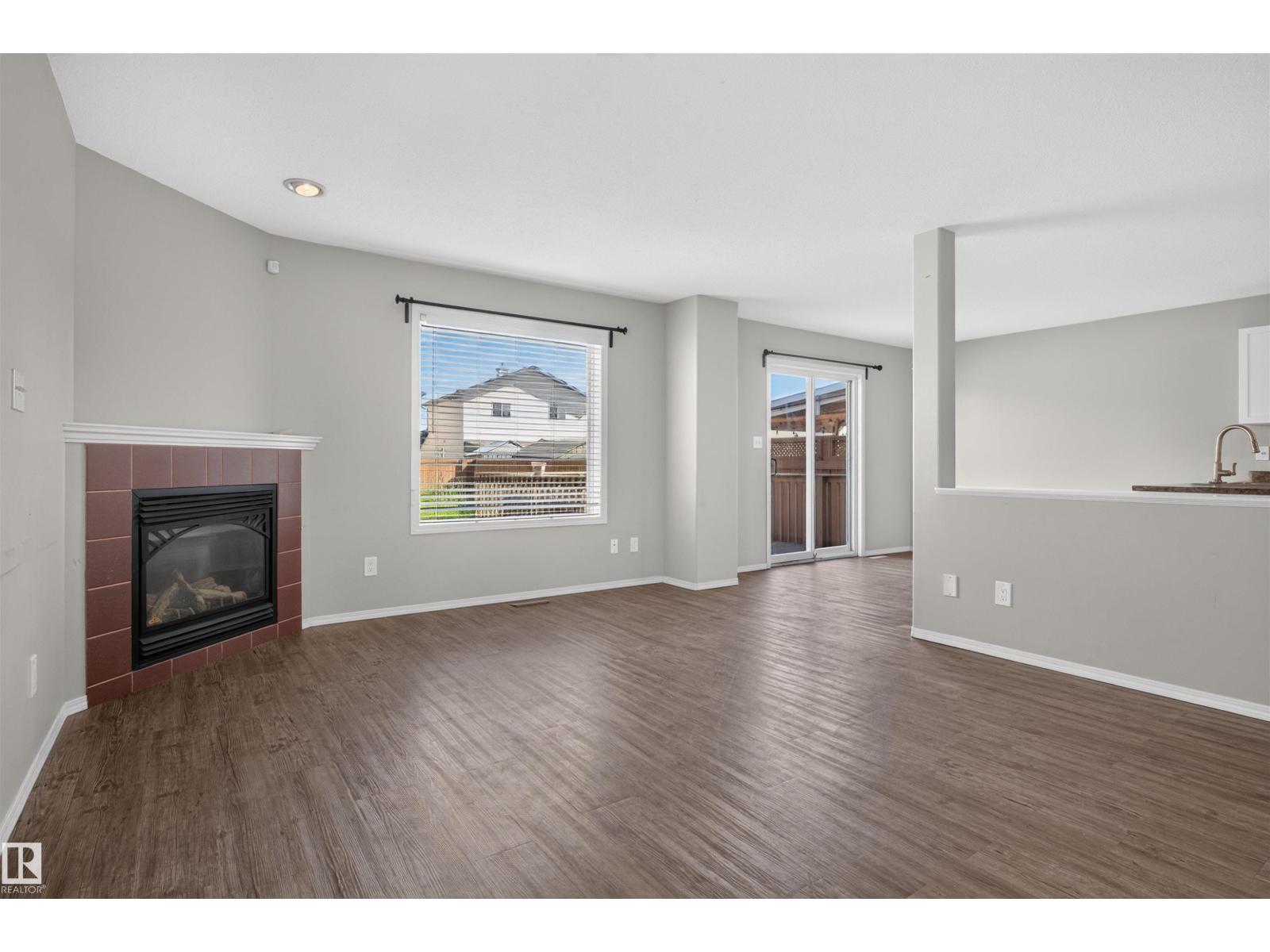 1816 36 AV NW