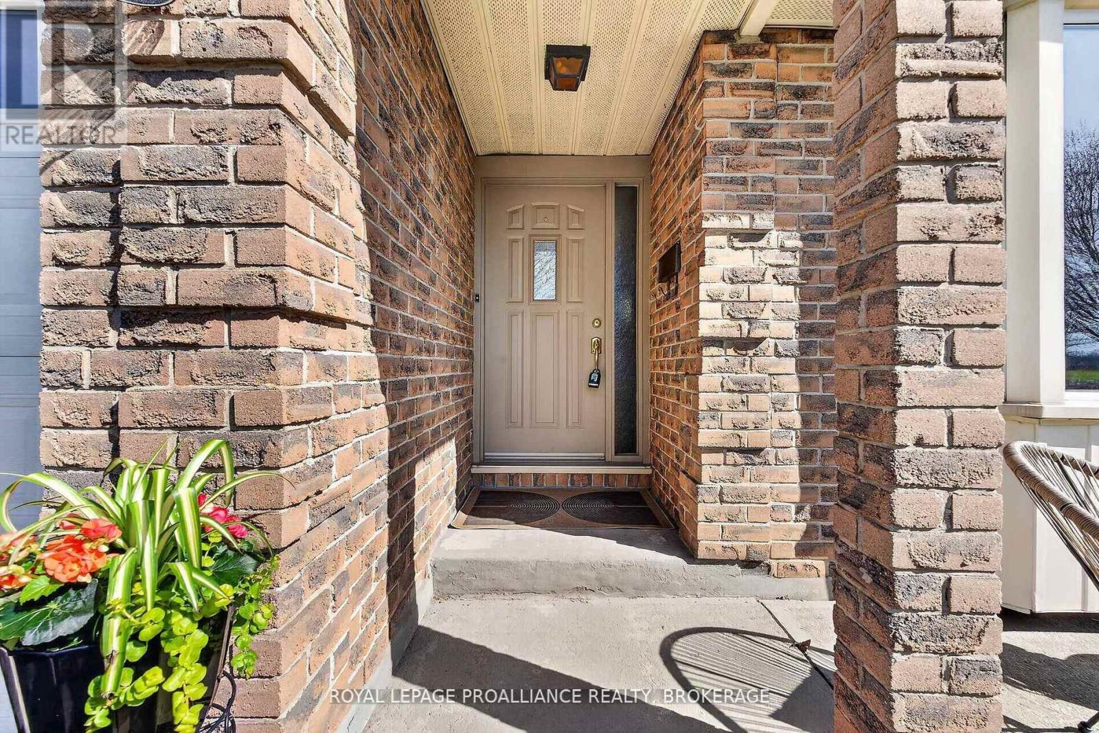 16 GRENADIER DRIVE