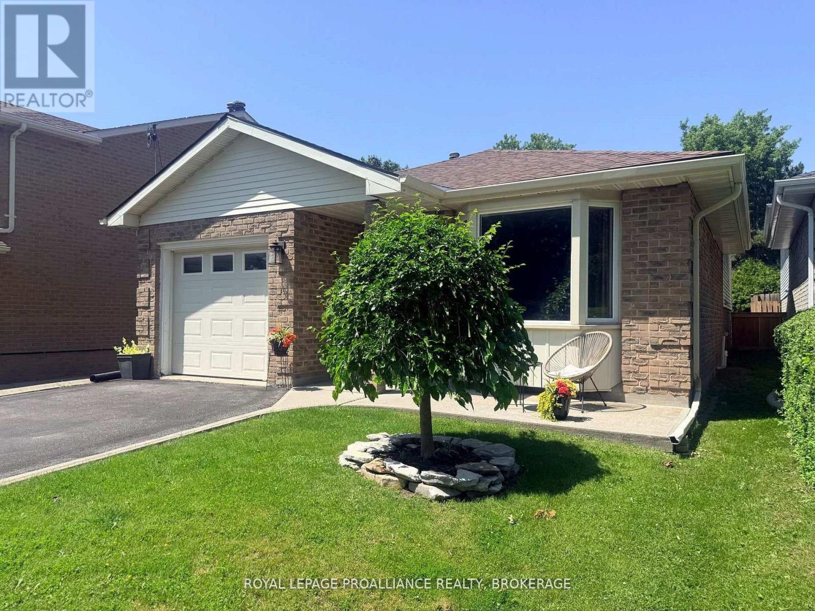 16 GRENADIER DRIVE