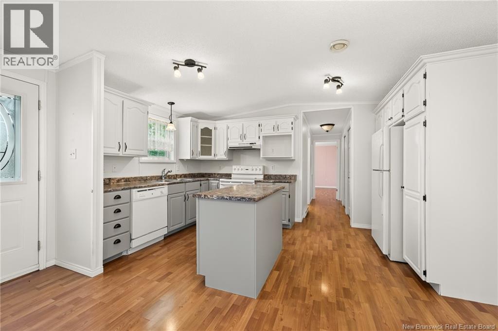 2 Dartmouth Court - Photo 4