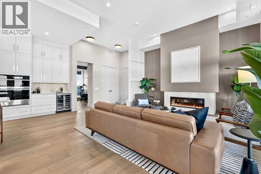 302, 140 Marina Cove SE