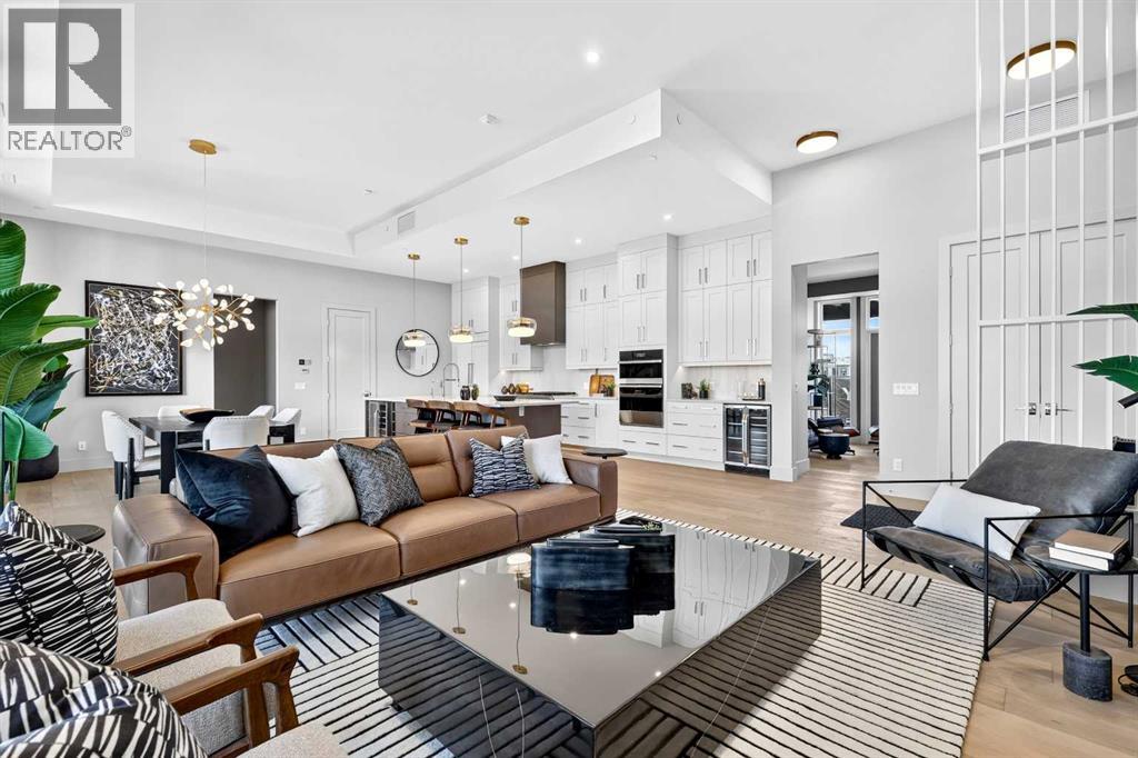 302, 140 Marina Cove SE