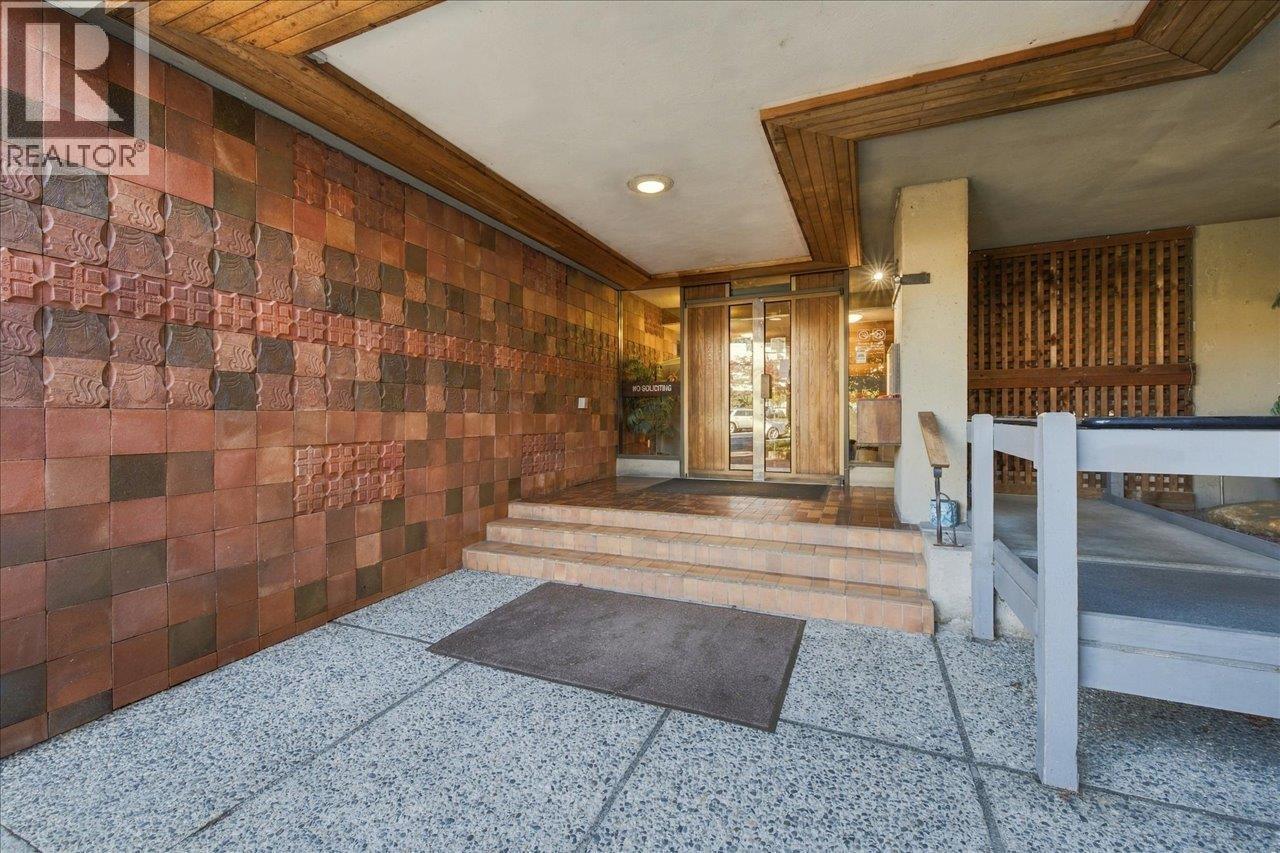 1401 6759 WILLINGDON AVENUE