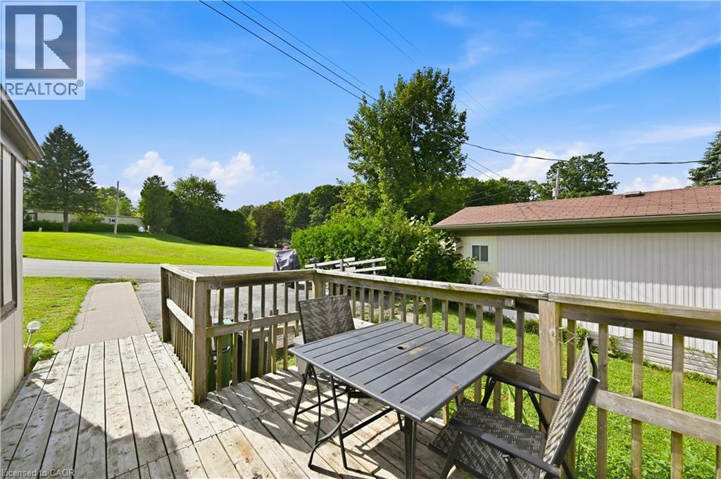 73 PARK Lane - Photo 4
