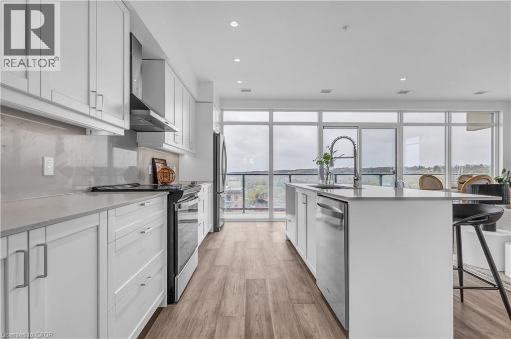 15 GLEBE Street Unit# 1414