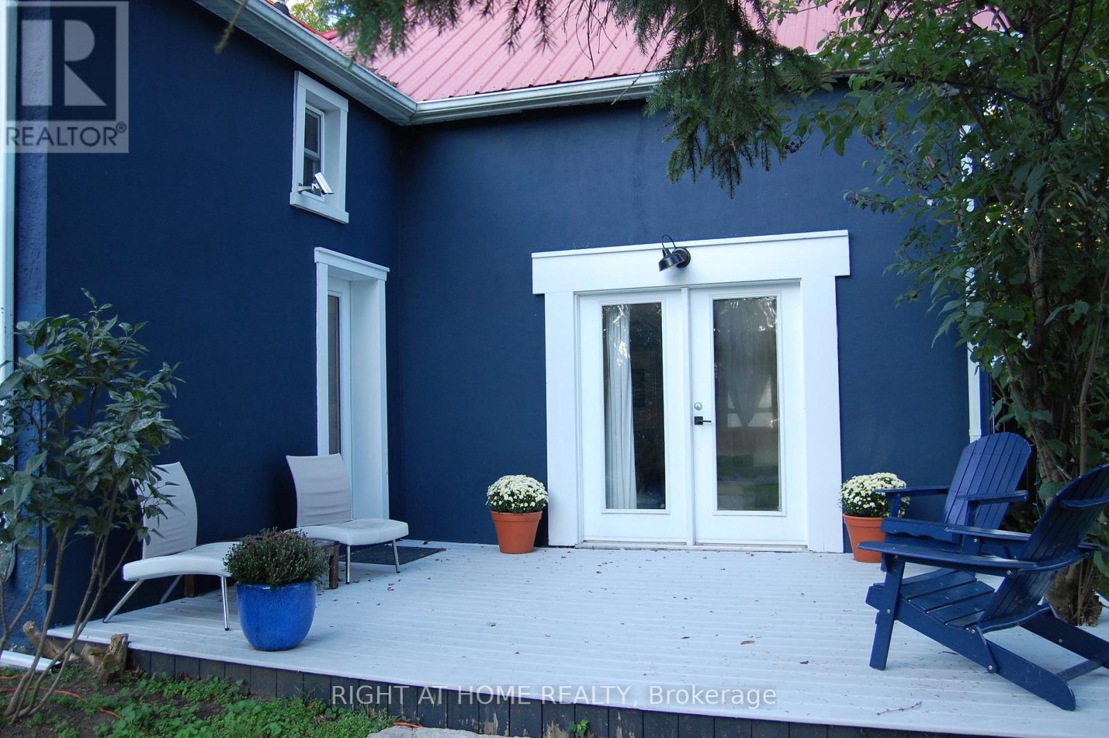 393 CANBORO ROAD