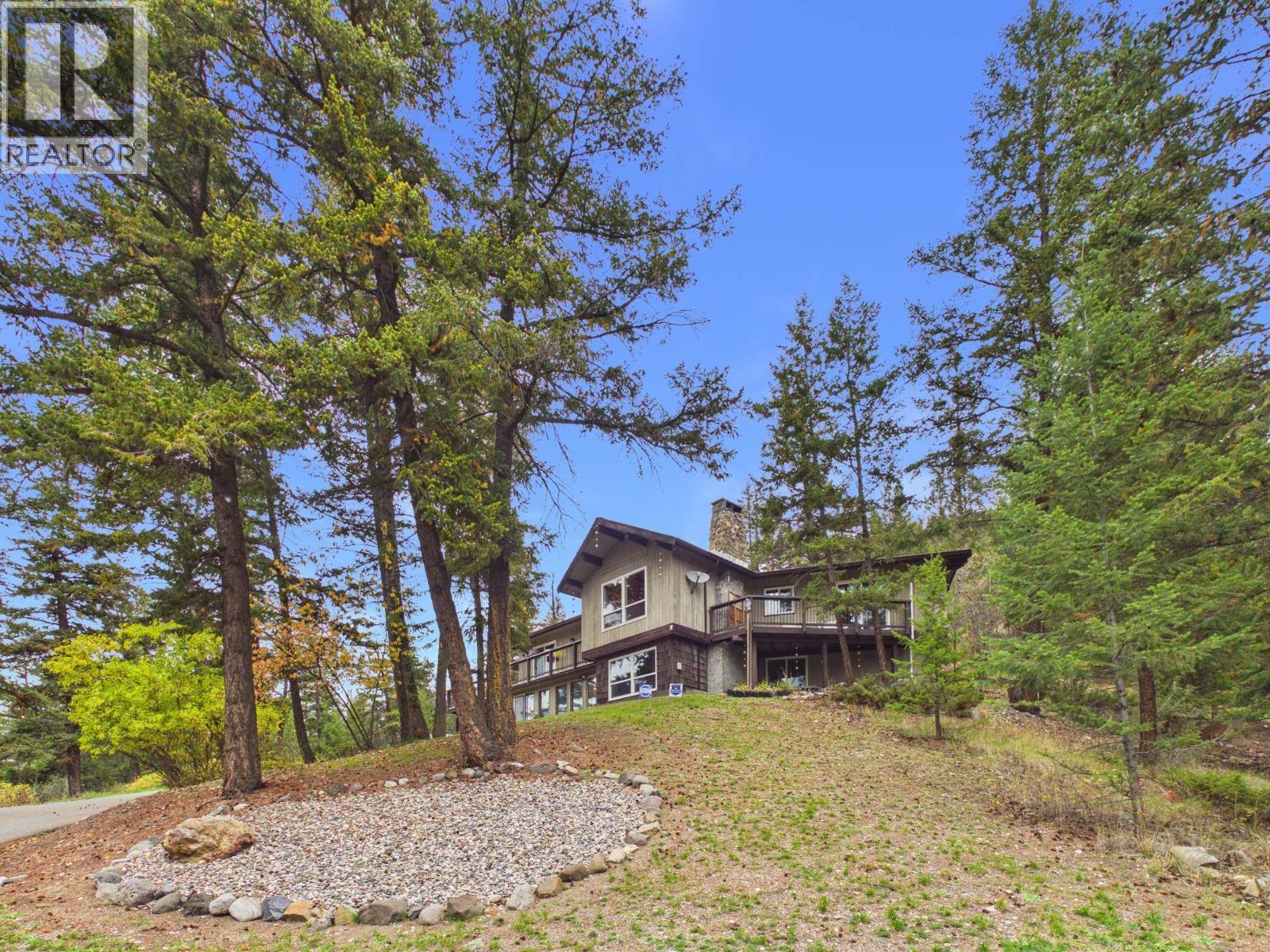 1140 TOWER CRESCENT