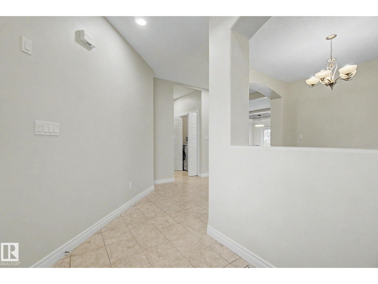 6016 10 AV SW