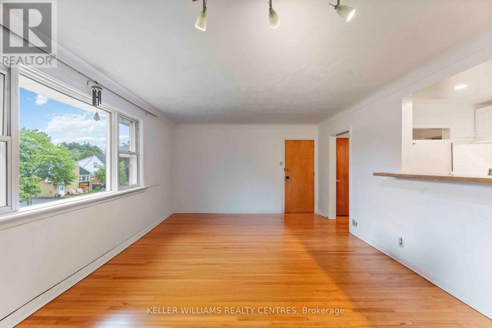 1 - 964 BAKERVALE DRIVE