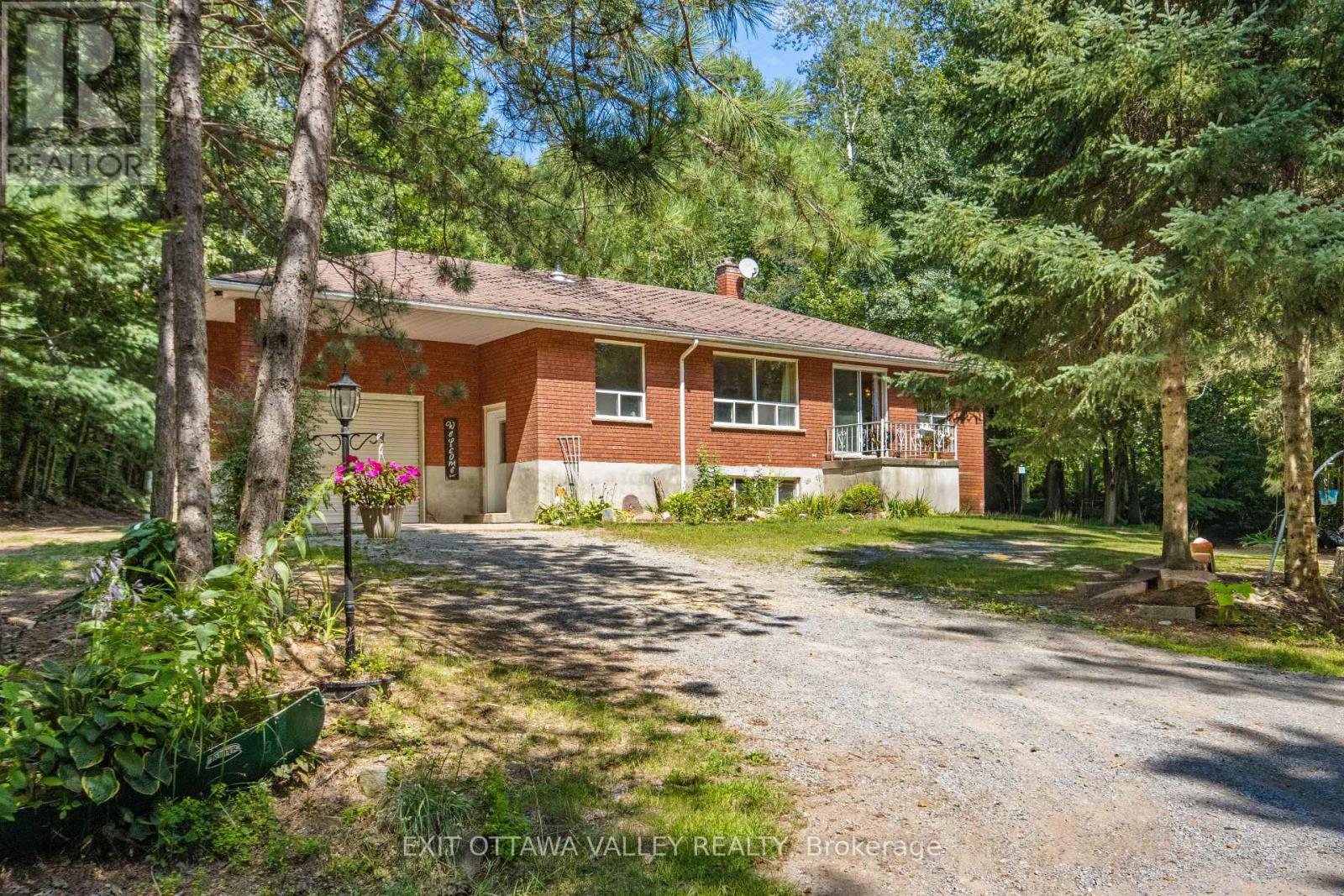 561 LONG LAKE ROAD - Photo 2