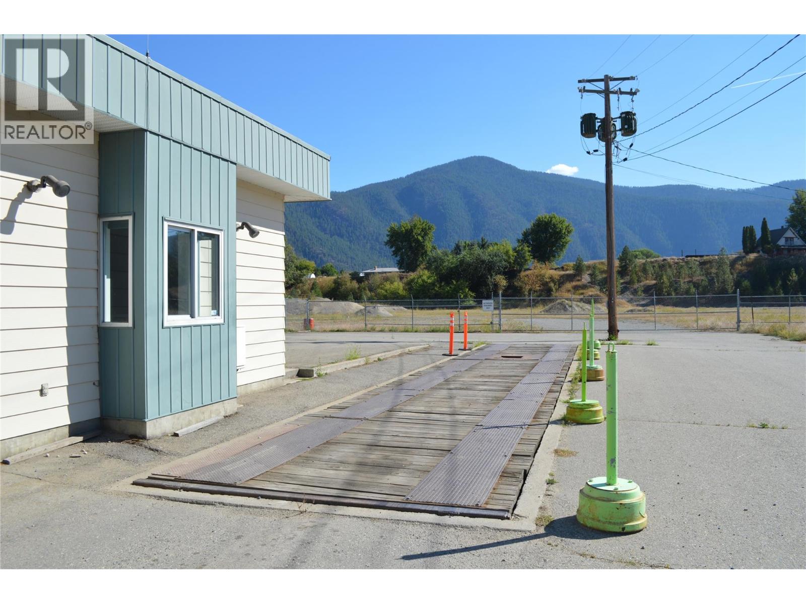 390 Industrial Drive