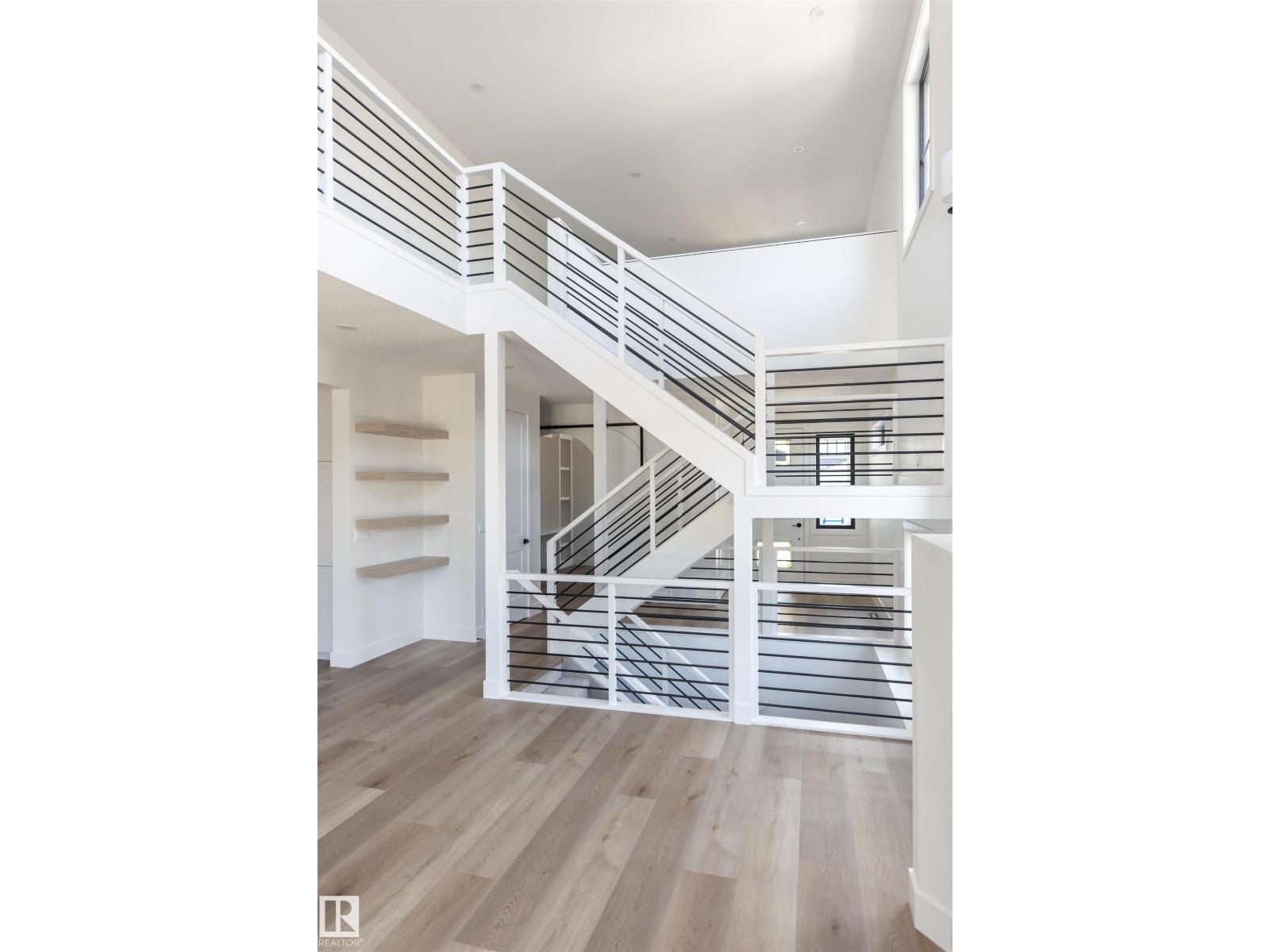 31 NEWBURY CI