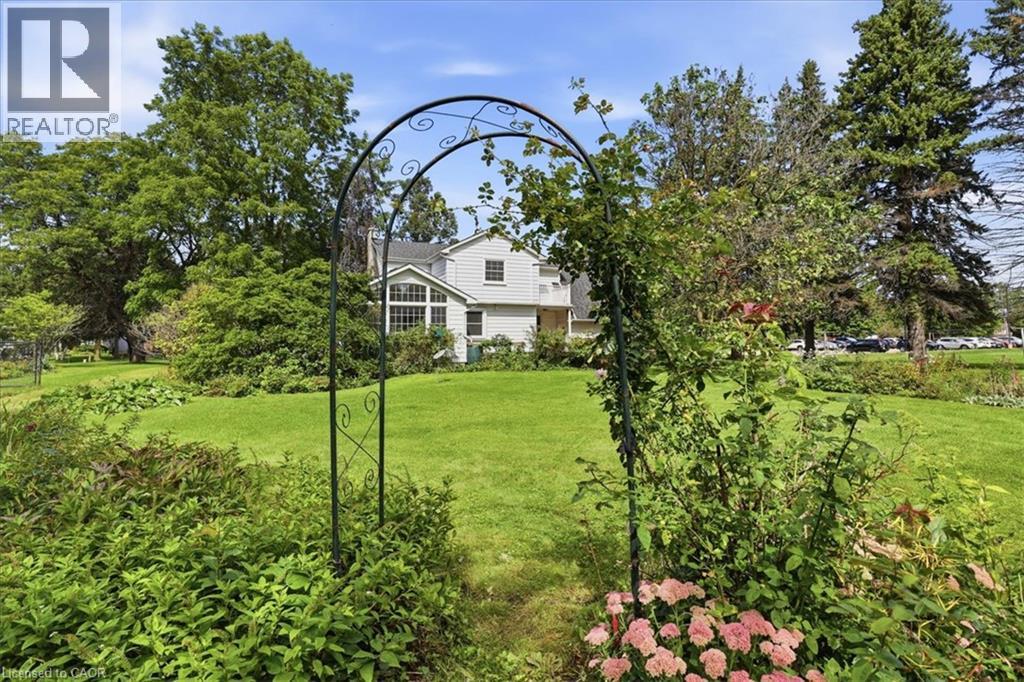 419 FORESTLAWN Road