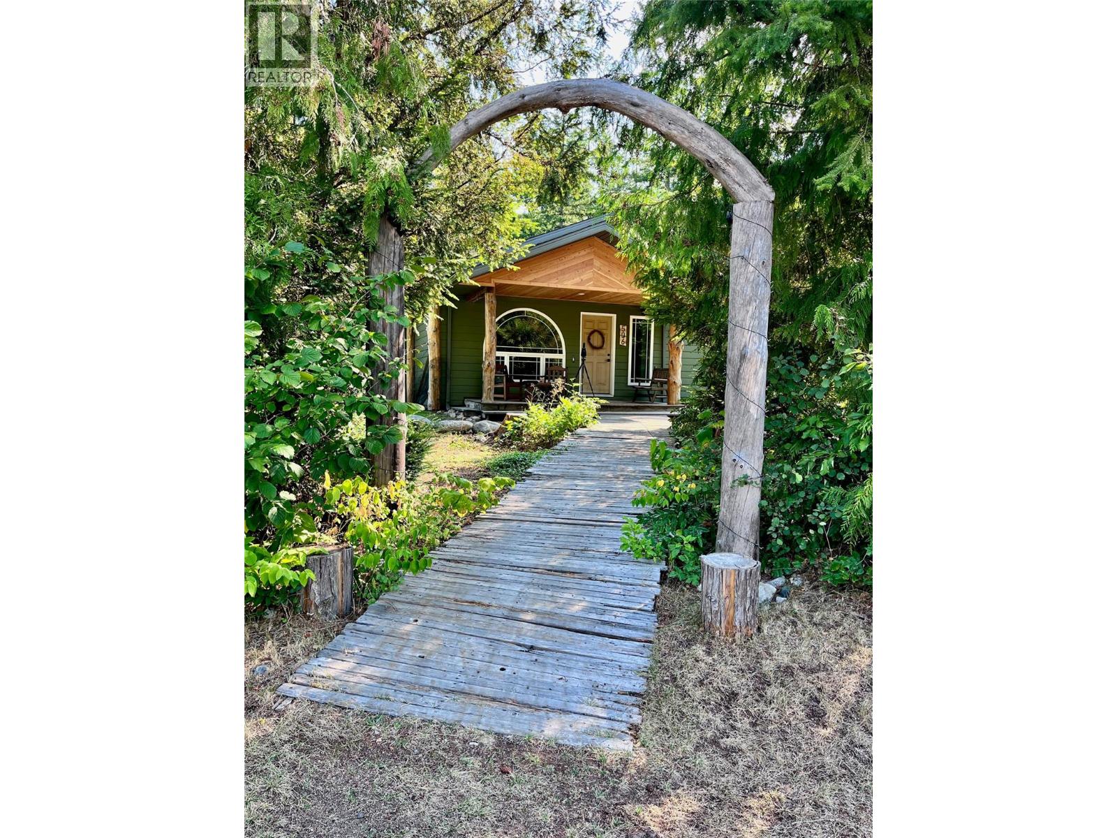 506 Hume Street