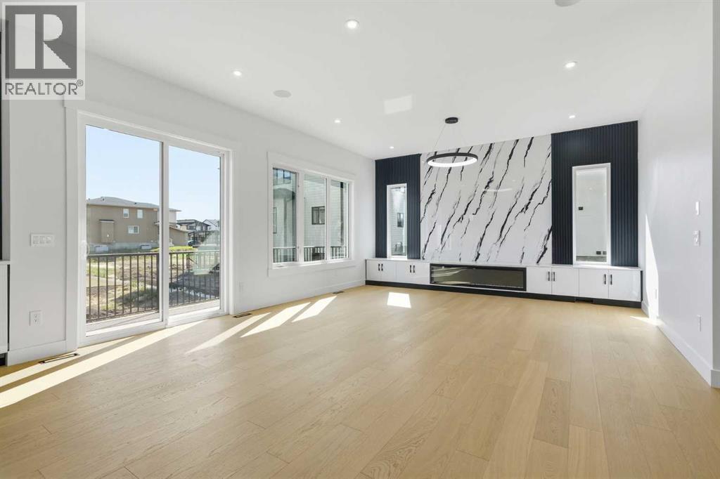 15 WATERCREST Gate