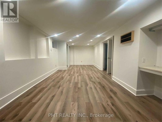 41 Park St, Toronto (Birchcliffe-Cliffside), ON 2