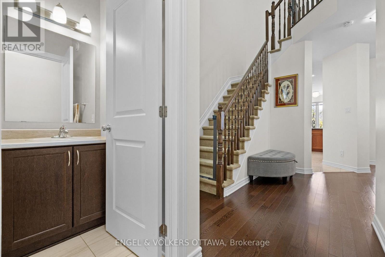 280 WOOD ACRES GROVE