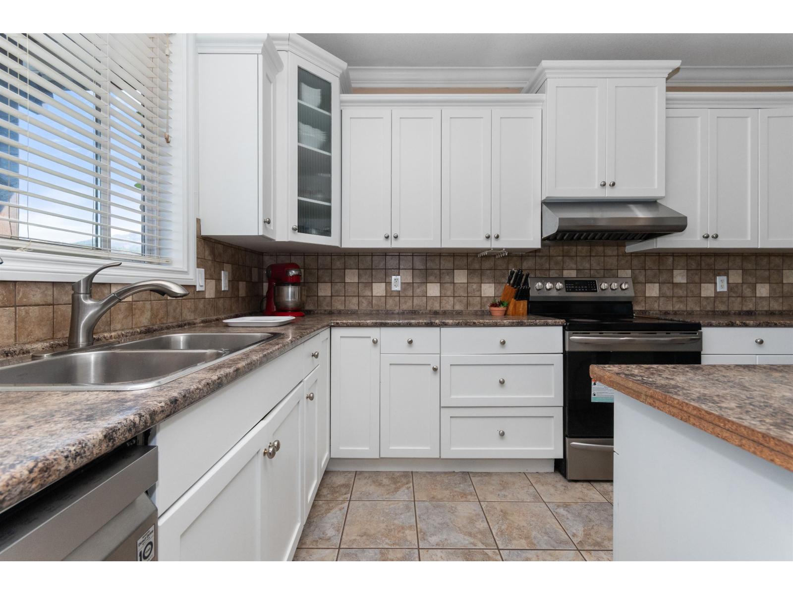 6556 LAVENDER PLACE, Sardis South
