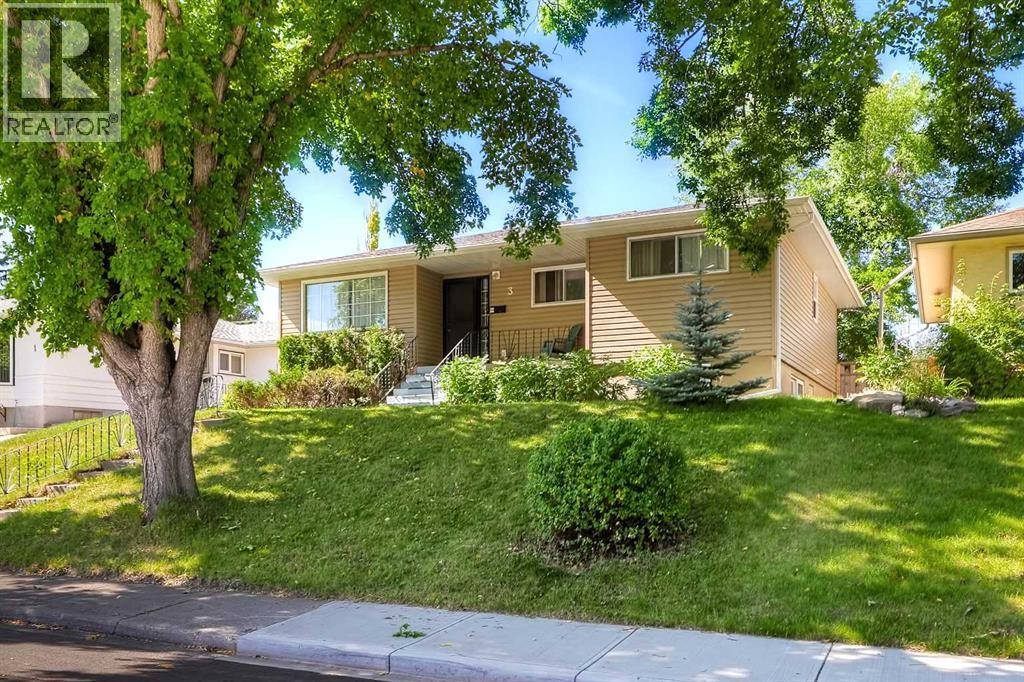 3 CRESTON CRESCENT NW