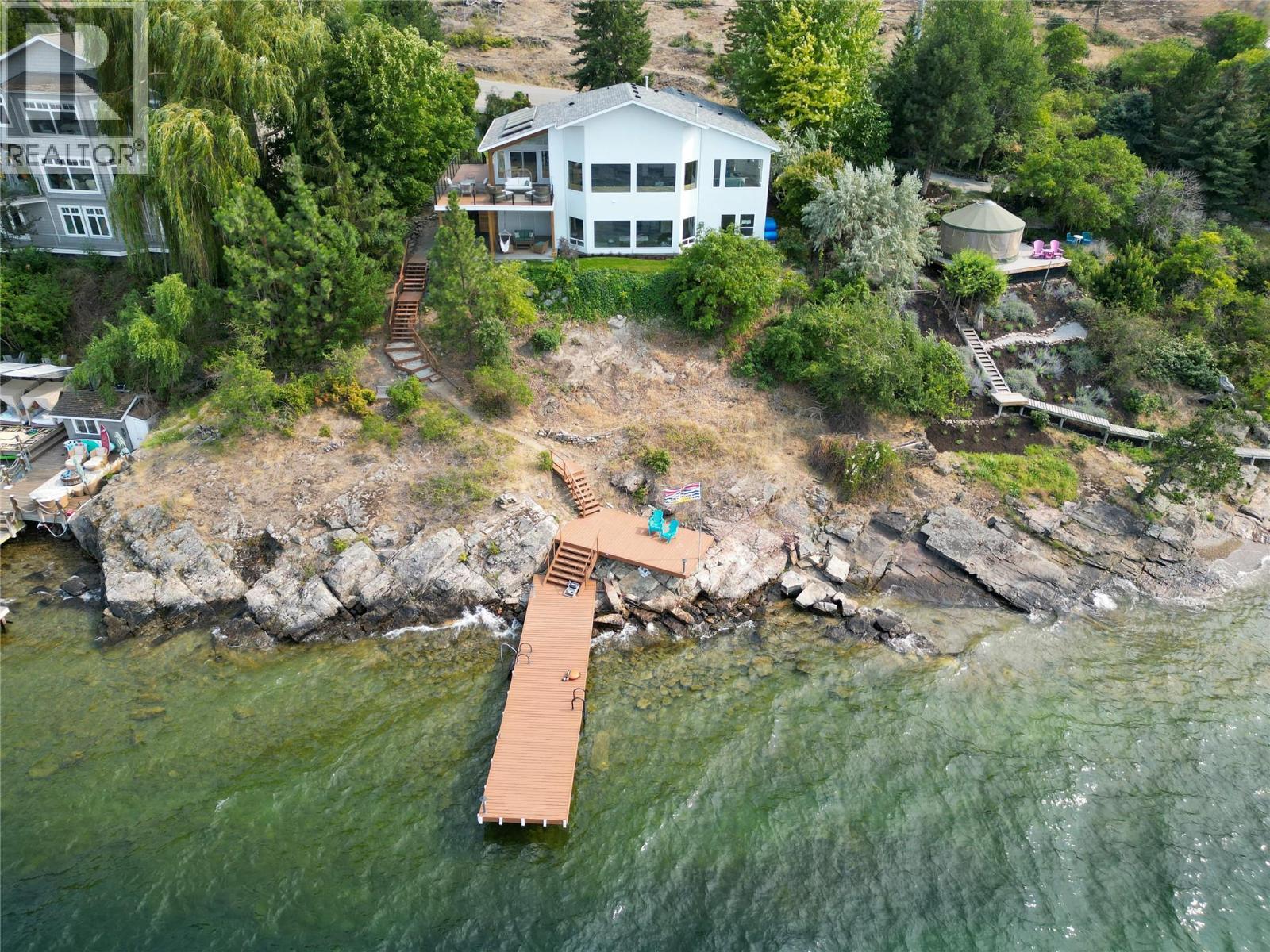 5538 Lakeshore Road