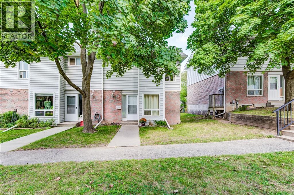 32 MOWAT Boulevard Unit# 25
