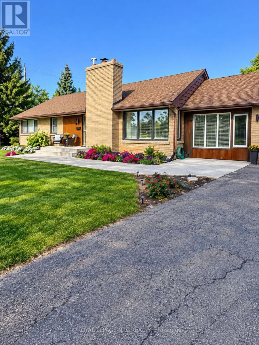24 MUNRO STREET