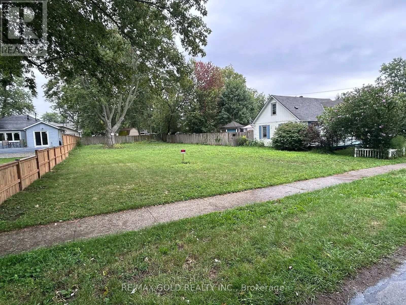V/L ELMWOOD AVENUE